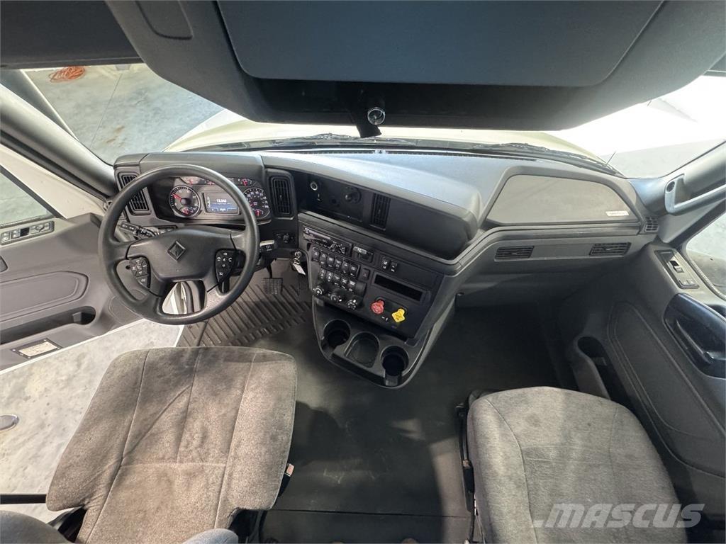 International LT625 Tracteur routier