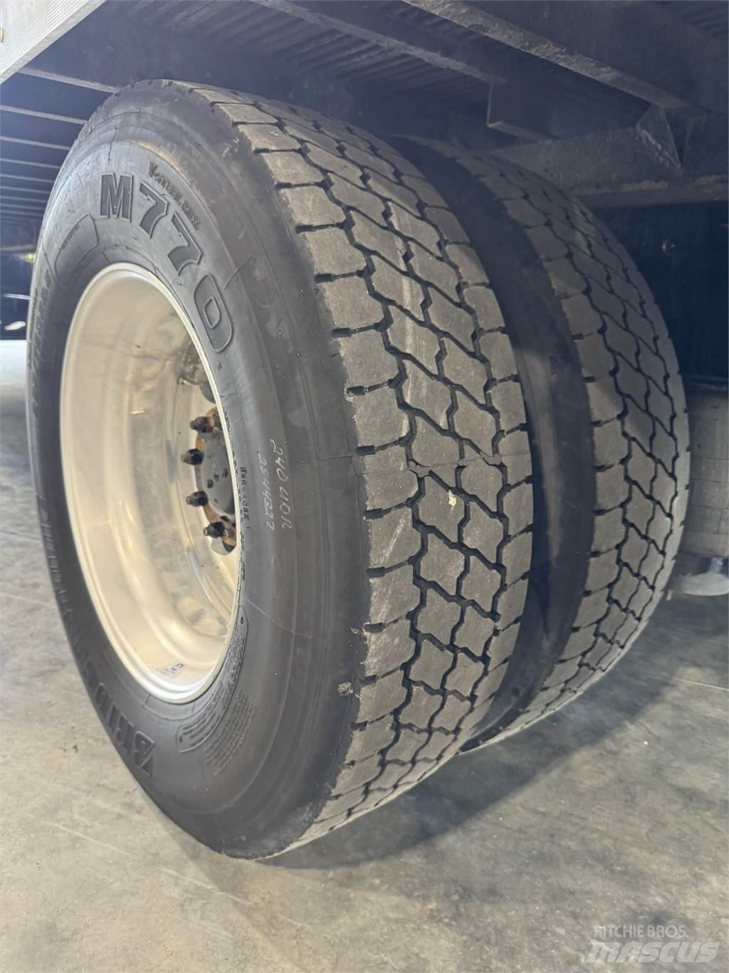 Kenworth T270 Camion Fourgon