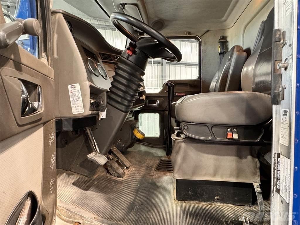 Kenworth T370 Camion plateau