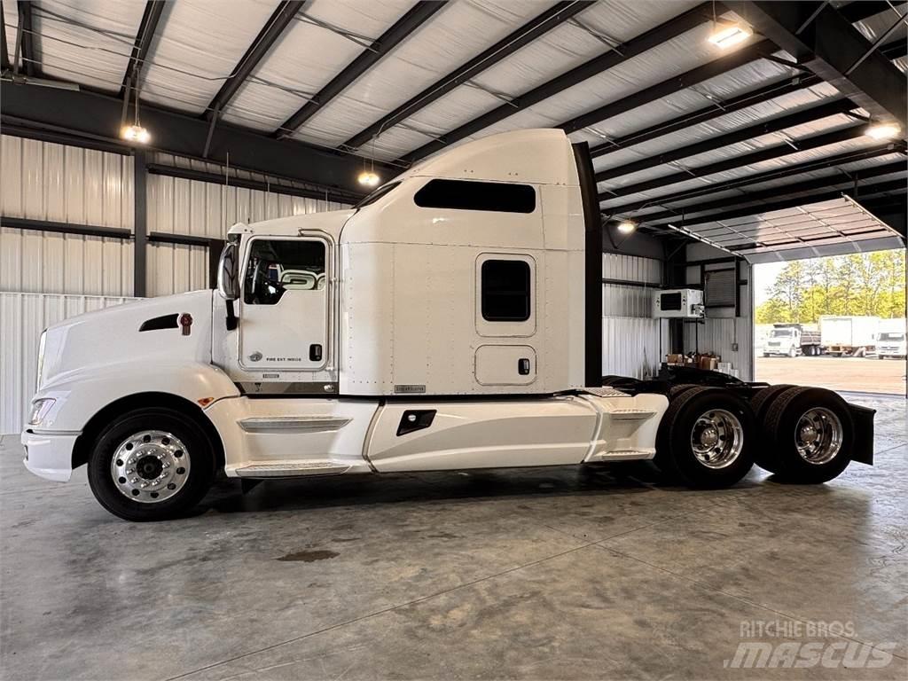 Kenworth T660 Tracteur routier