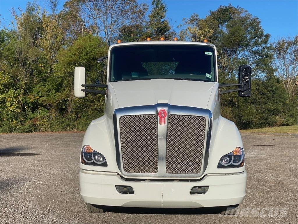 Kenworth T680 Tracteur routier