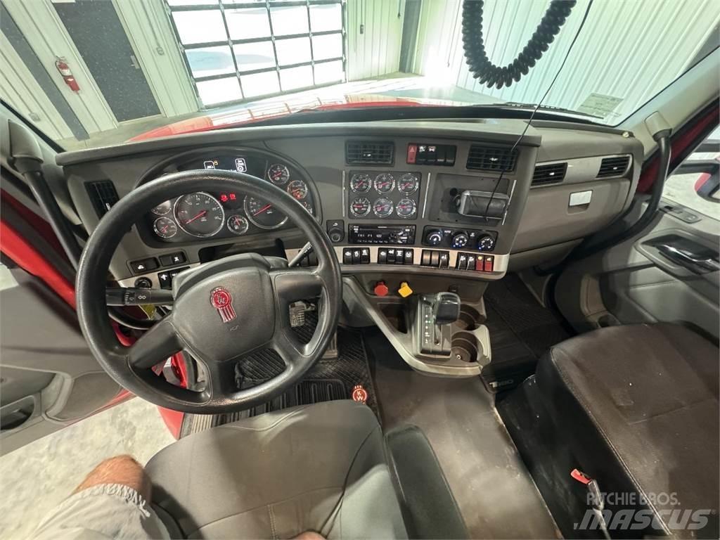 Kenworth T880 Tracteur routier