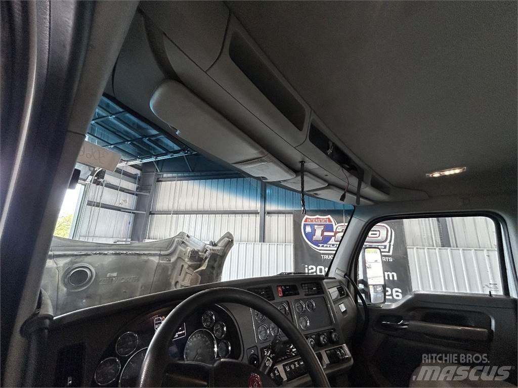 Kenworth T880 Tracteur routier