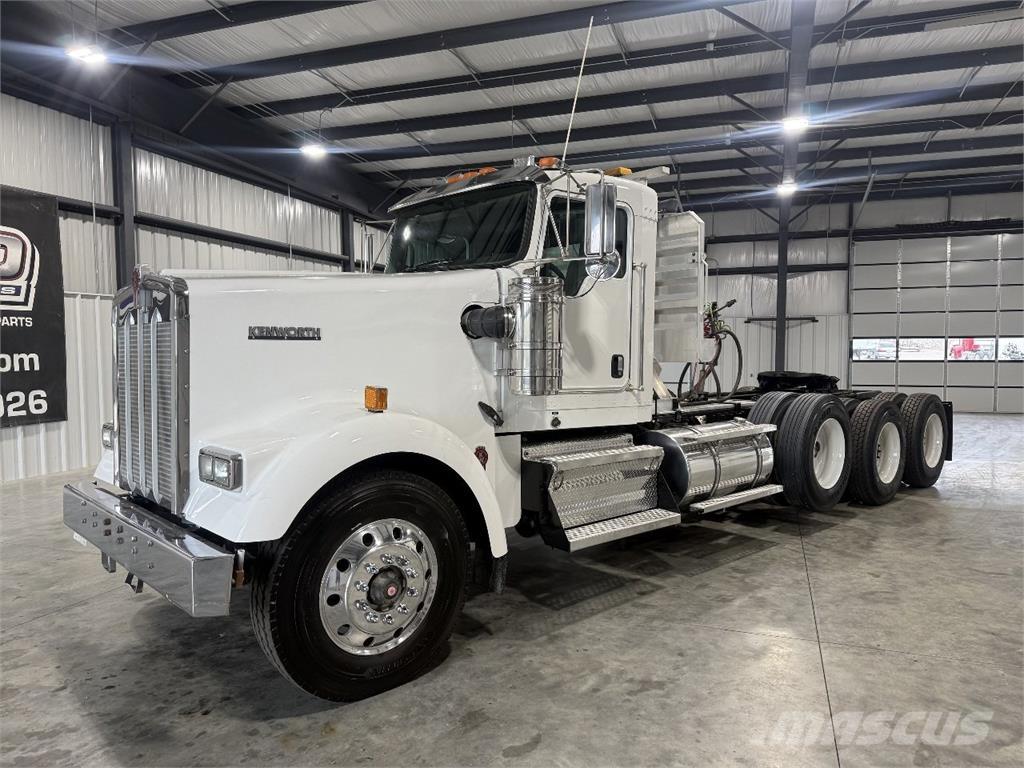 Kenworth W900 Tracteur routier