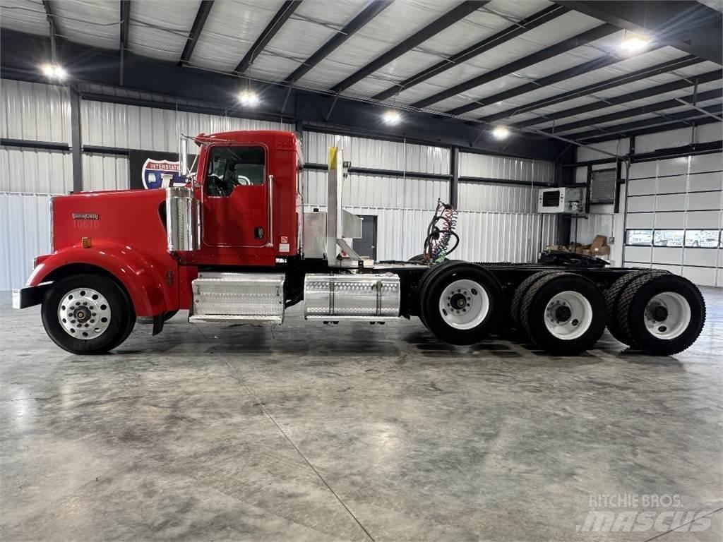 Kenworth W900L Tracteur routier