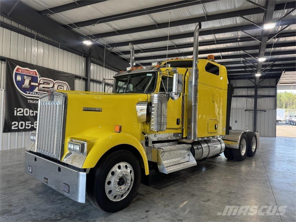Kenworth W900L Tracteur routier