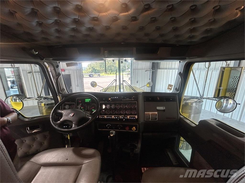 Kenworth W900L Tracteur routier