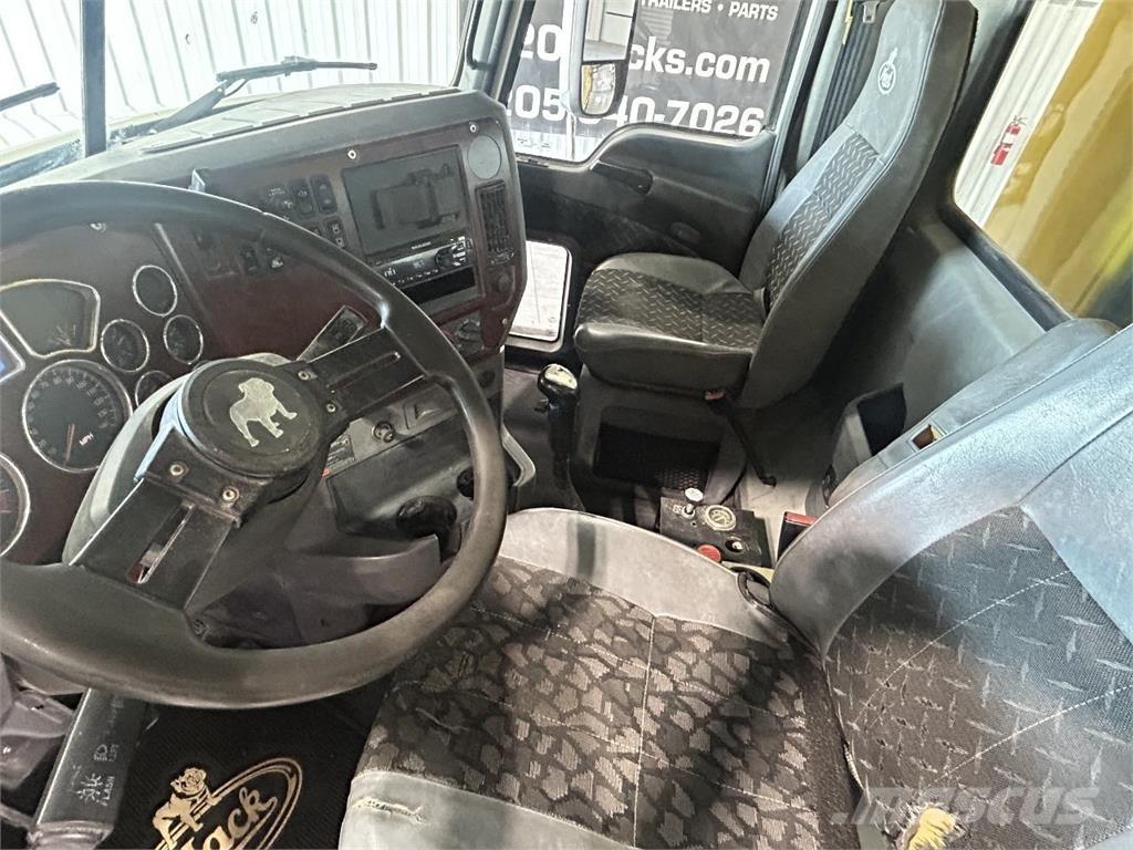Mack Granite Camion benne