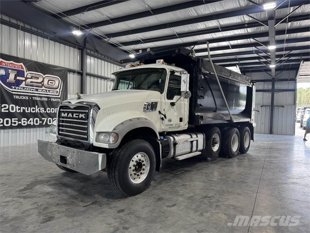 Mack GU713 Camion benne