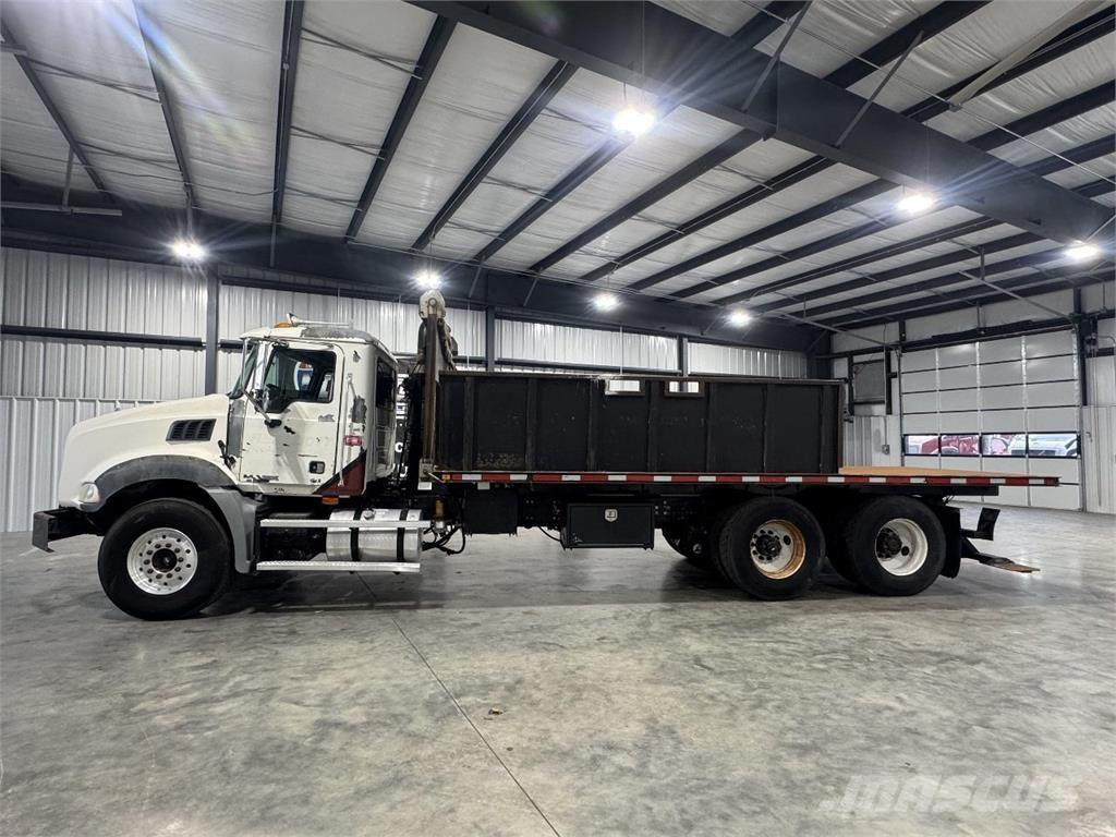 Mack GU813 Plateformes