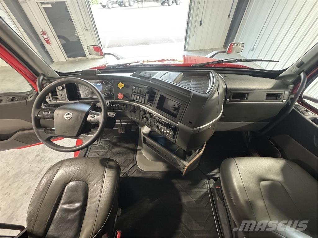 Volvo VNL64T740 Tracteur routier