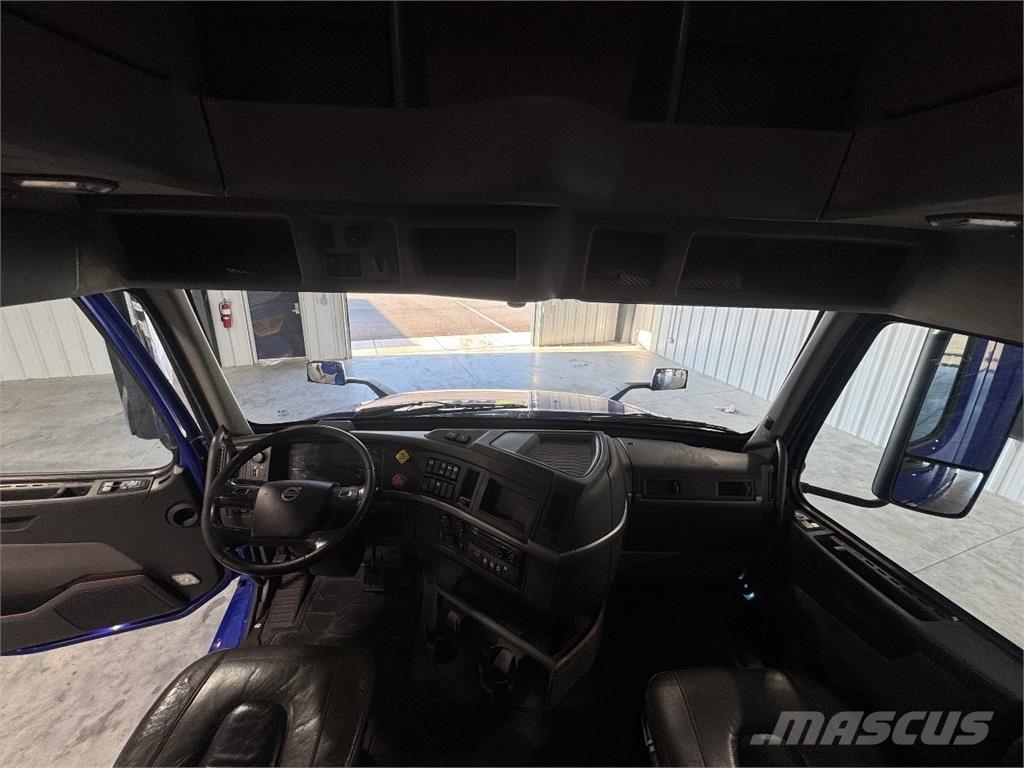 Volvo VNL860 Tracteur routier
