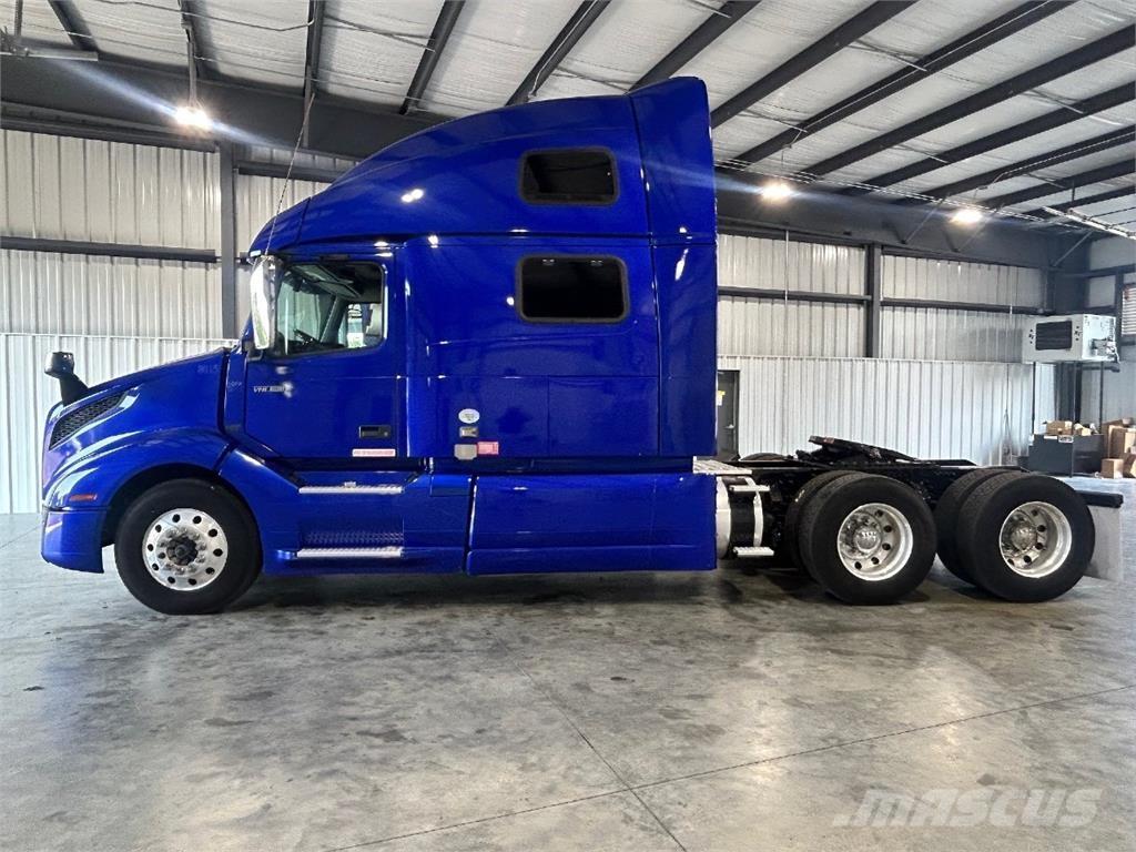 Volvo VNL860 Tracteur routier
