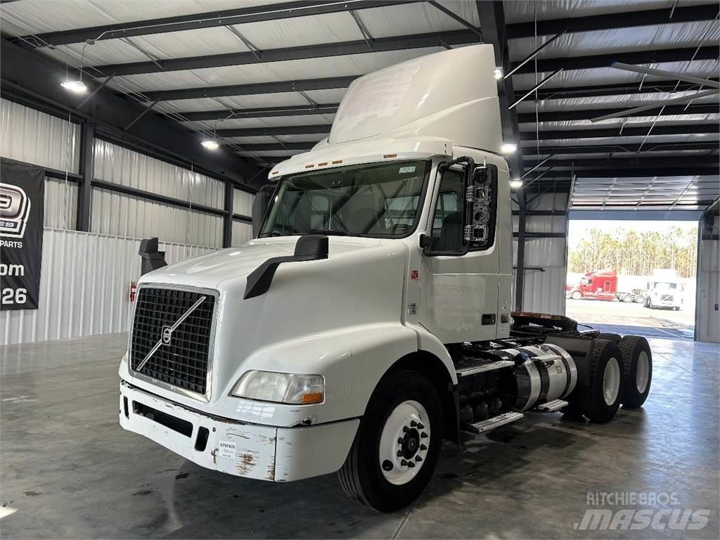 Volvo VNM Tracteur routier