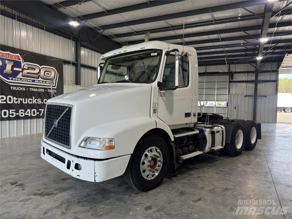 Volvo VNM Tracteur routier