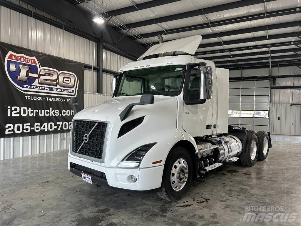 Volvo VNR64T300 Tracteur routier