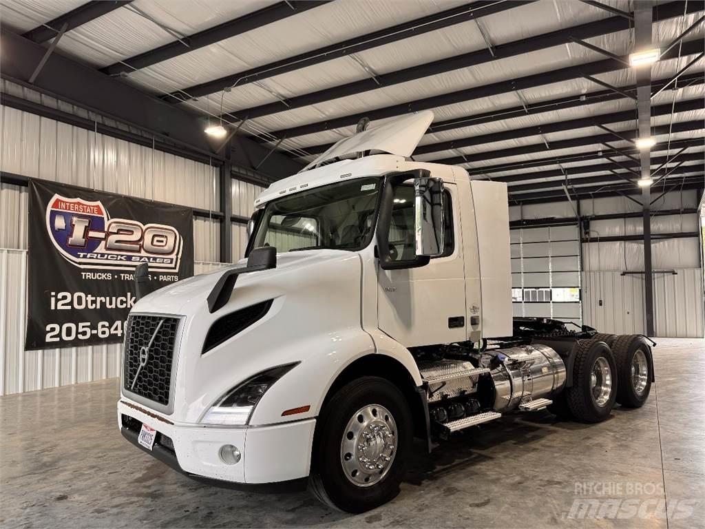 Volvo VNR64T300 Tracteur routier