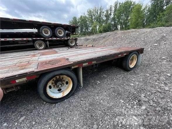 Dynaweld STEEL STEPDECK Semi remorque surbaissée