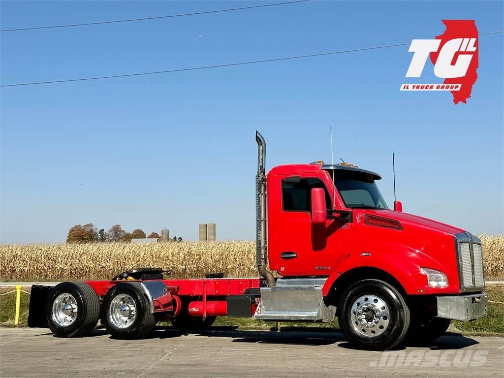 Kenworth T880 Tracteur routier