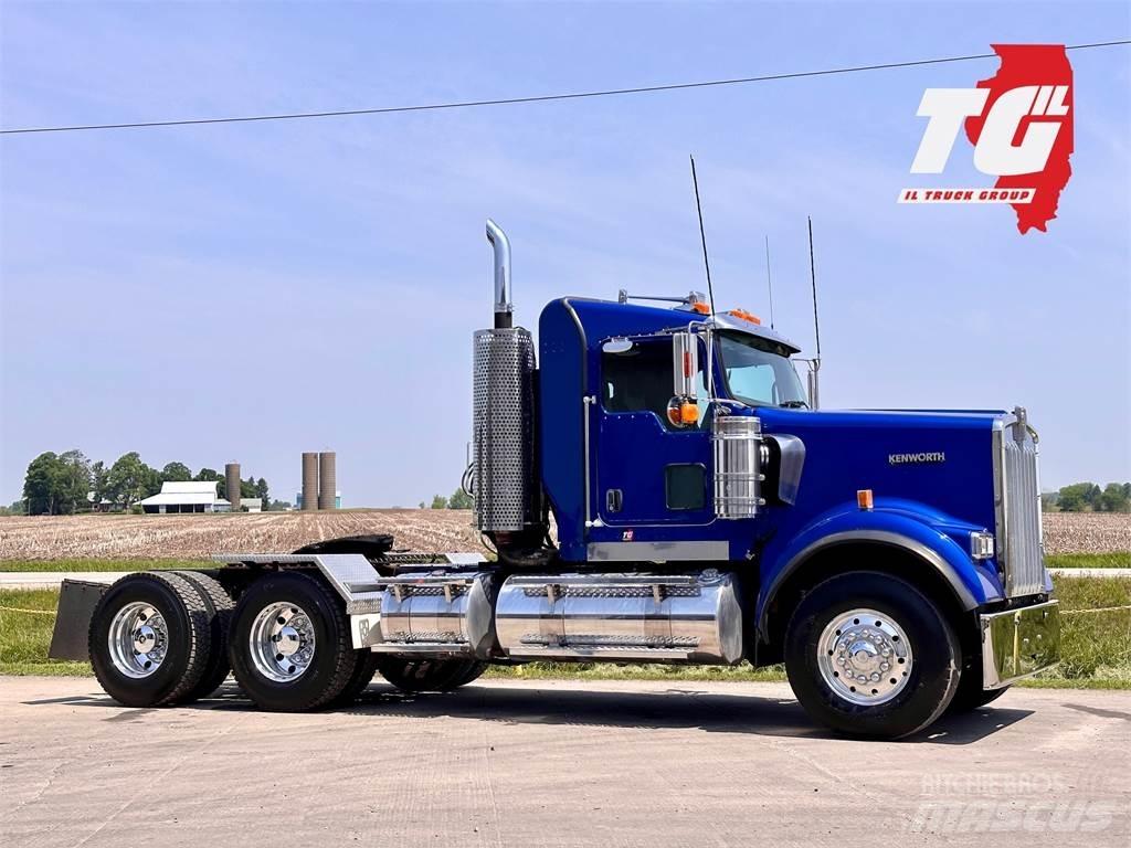Kenworth W900 Tracteur routier