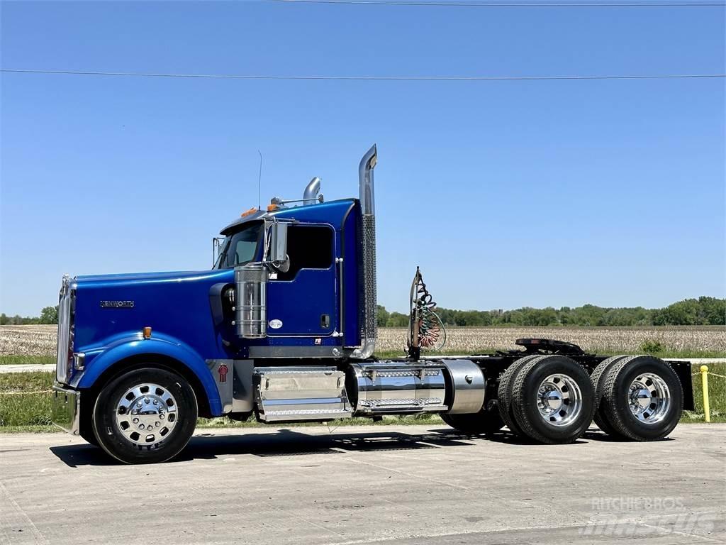 Kenworth W900 Tracteur routier