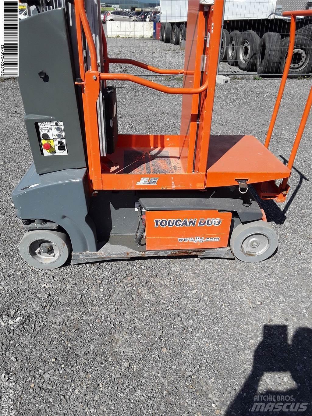 JLG Toucan duo Mât vertical