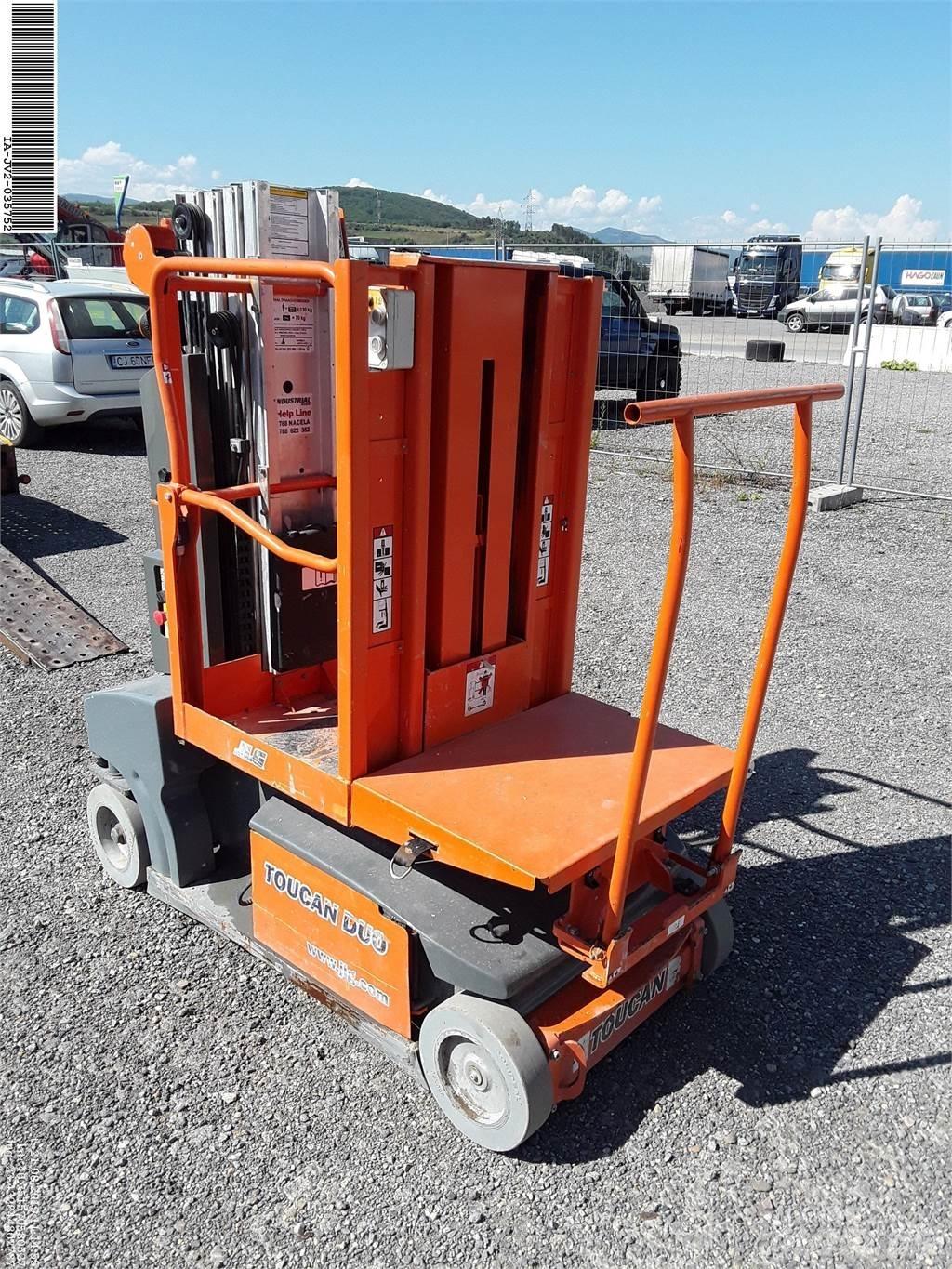 JLG Toucan duo Mât vertical
