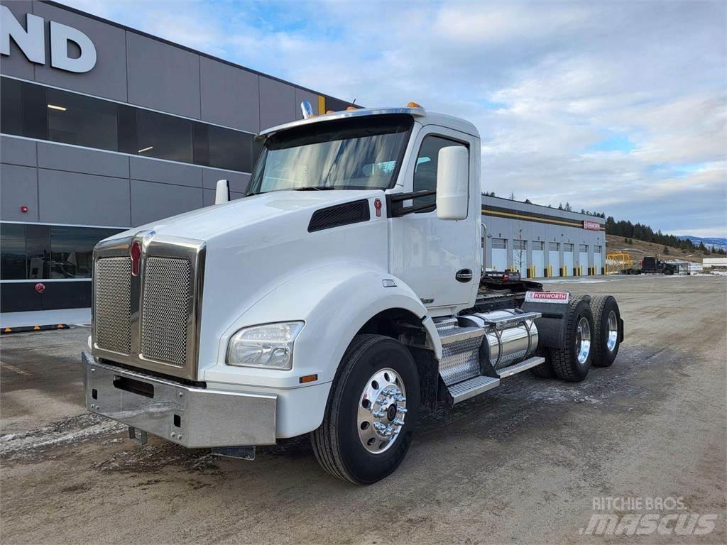 Kenworth T880 Tracteur routier