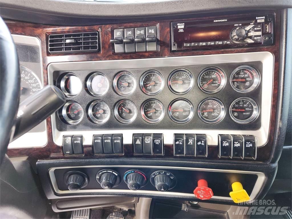 Kenworth W900L Tracteur routier