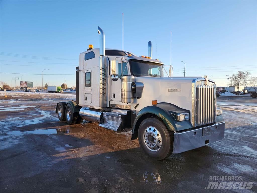 Kenworth W900L Tracteur routier