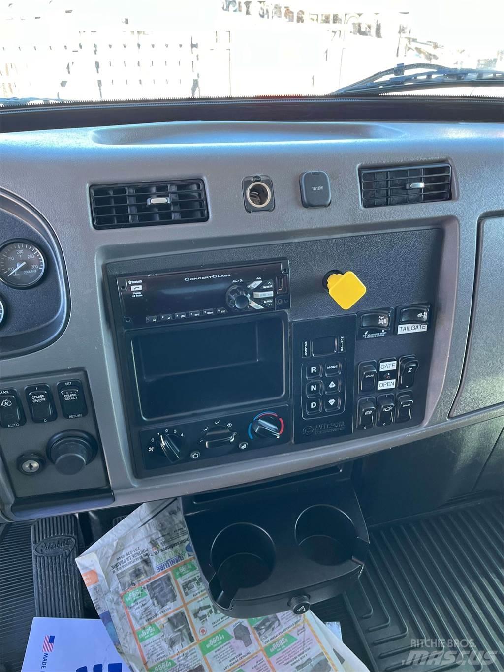 Peterbilt 348 Camion benne