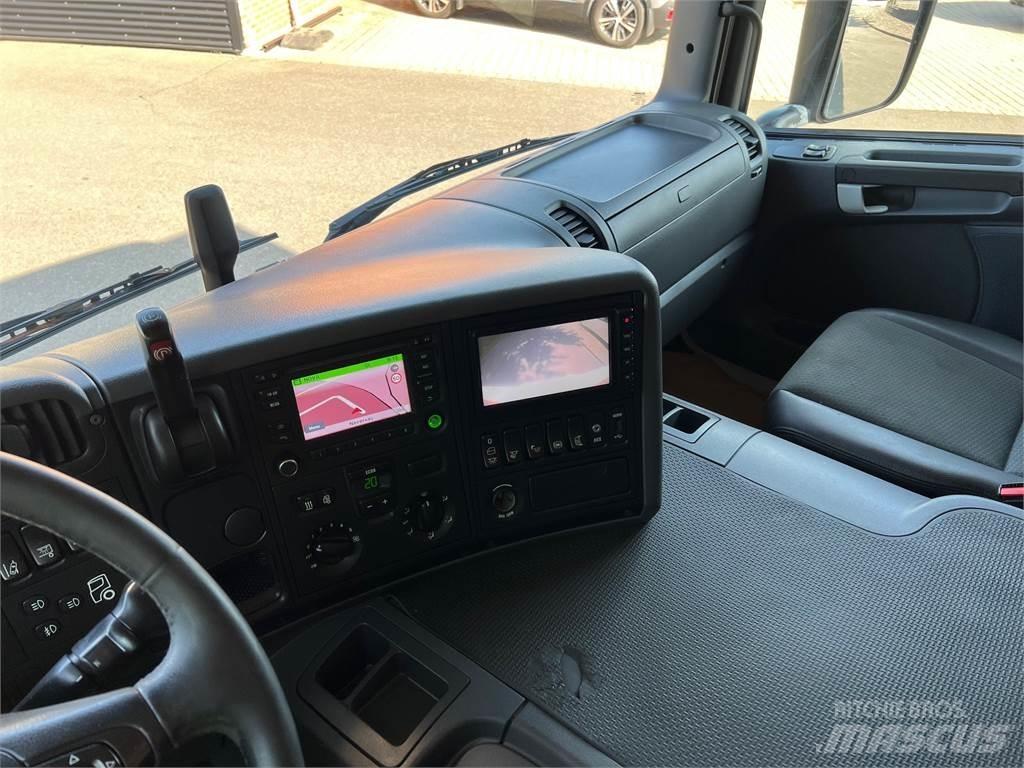 Scania P250 Camion Fourgon