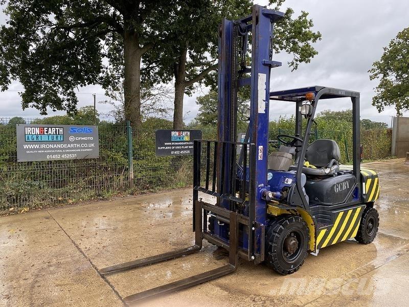 Komatsu FD25T-12 Autres Chariots élévateurs