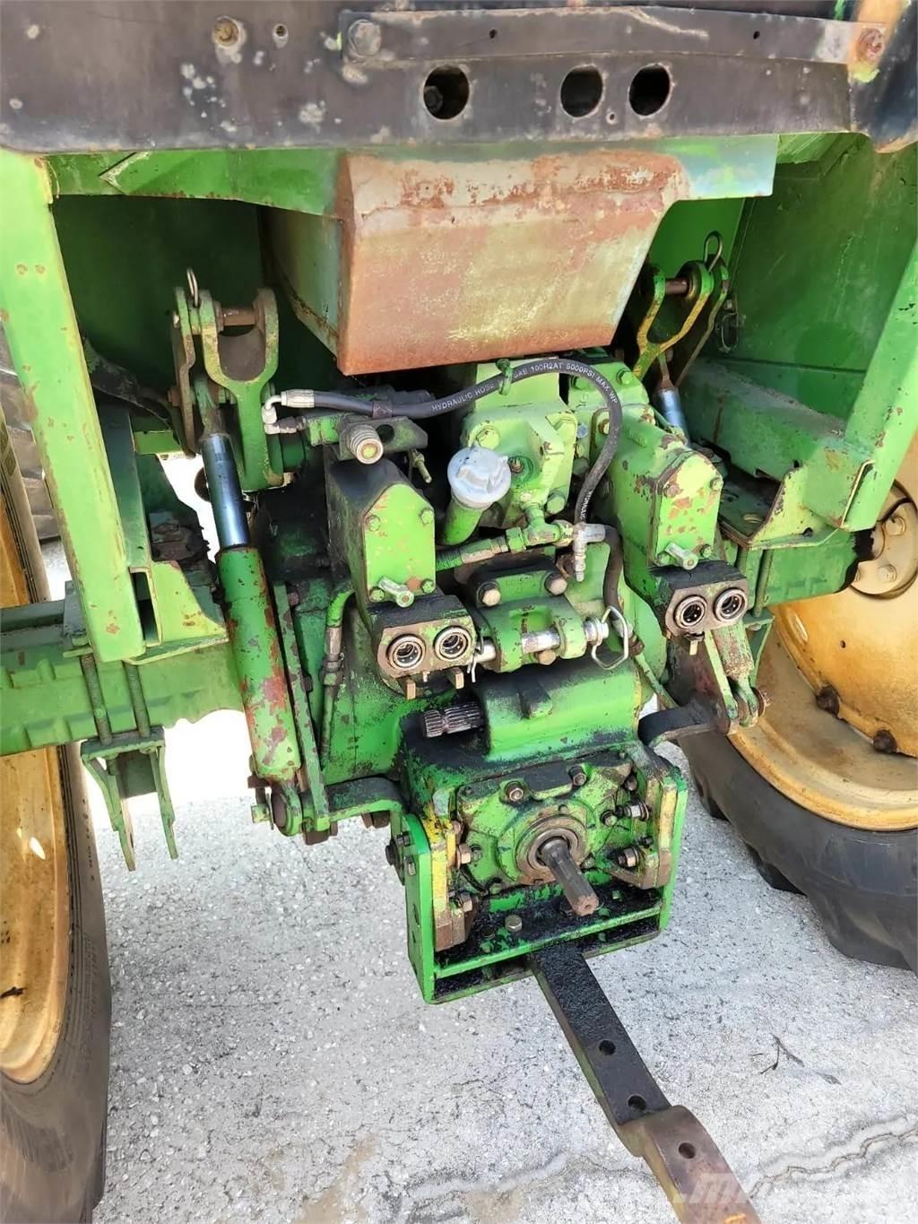 John Deere 4230 Tracteur