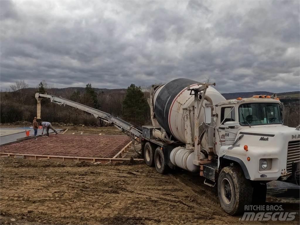 Mack DM690S Autres accessoires