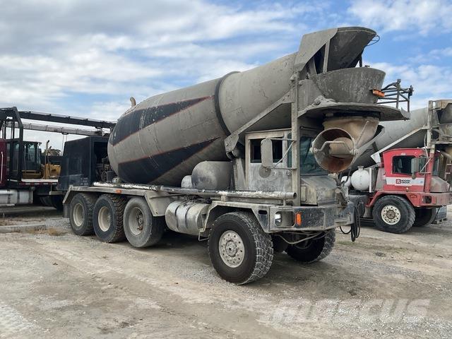 Advance  Autre camion