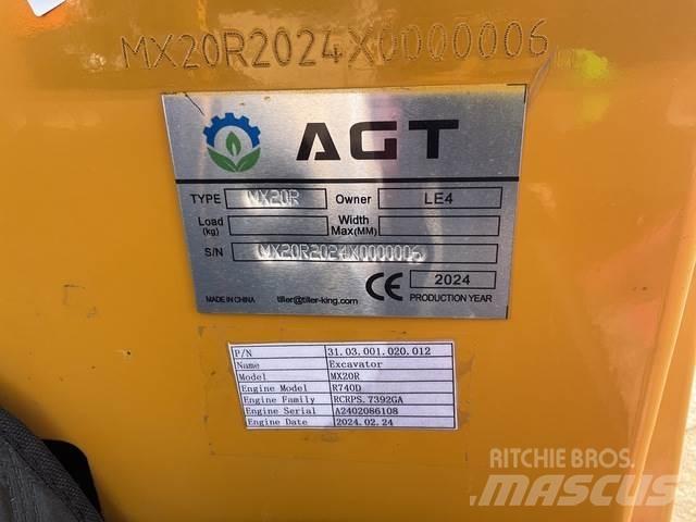 AGT MX20R Pelle sur chenilles
