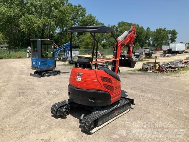 AGT QK30R Pelle sur chenilles