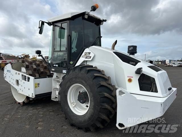 Ammann ARS 130 Rouleaux monocylindre