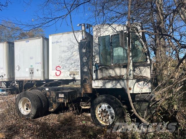 Autocar  Tracteur de manœuvre