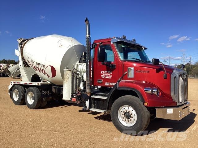 Autocar DC64 Autre camion