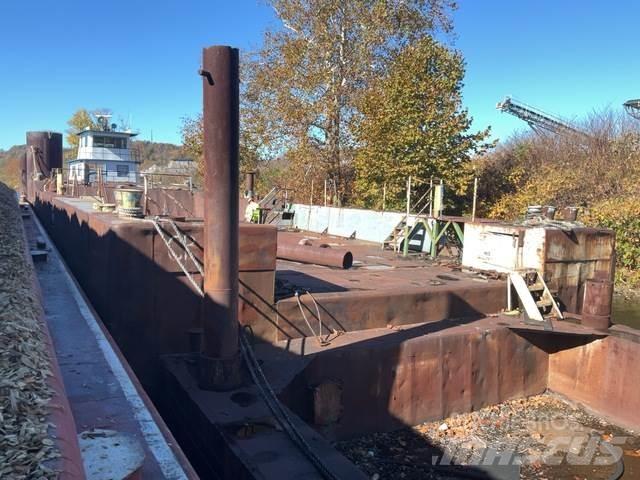  Barge Bateaux de travail, barges et pontons