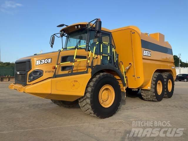 Bell B30E Camion citerne à eau