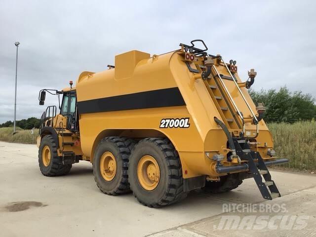 Bell B30E Camion citerne à eau