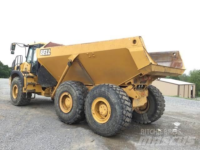 Bell B30E Tombereau articulé