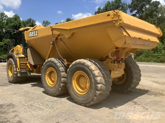Bell B30E Tombereau articulé
