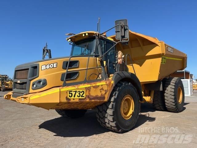 Bell B60E Tombereau articulé