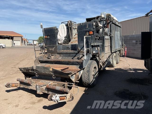 Bergkamp M1 Finisseur