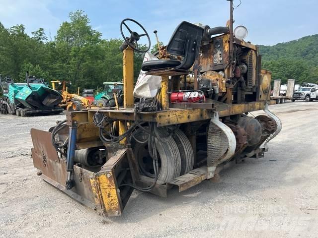 Blaw-Knox  Accessoires pour matériels travaux routiers