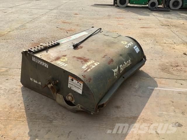 Bobcat 6707144 Balayeuse / Autolaveuse